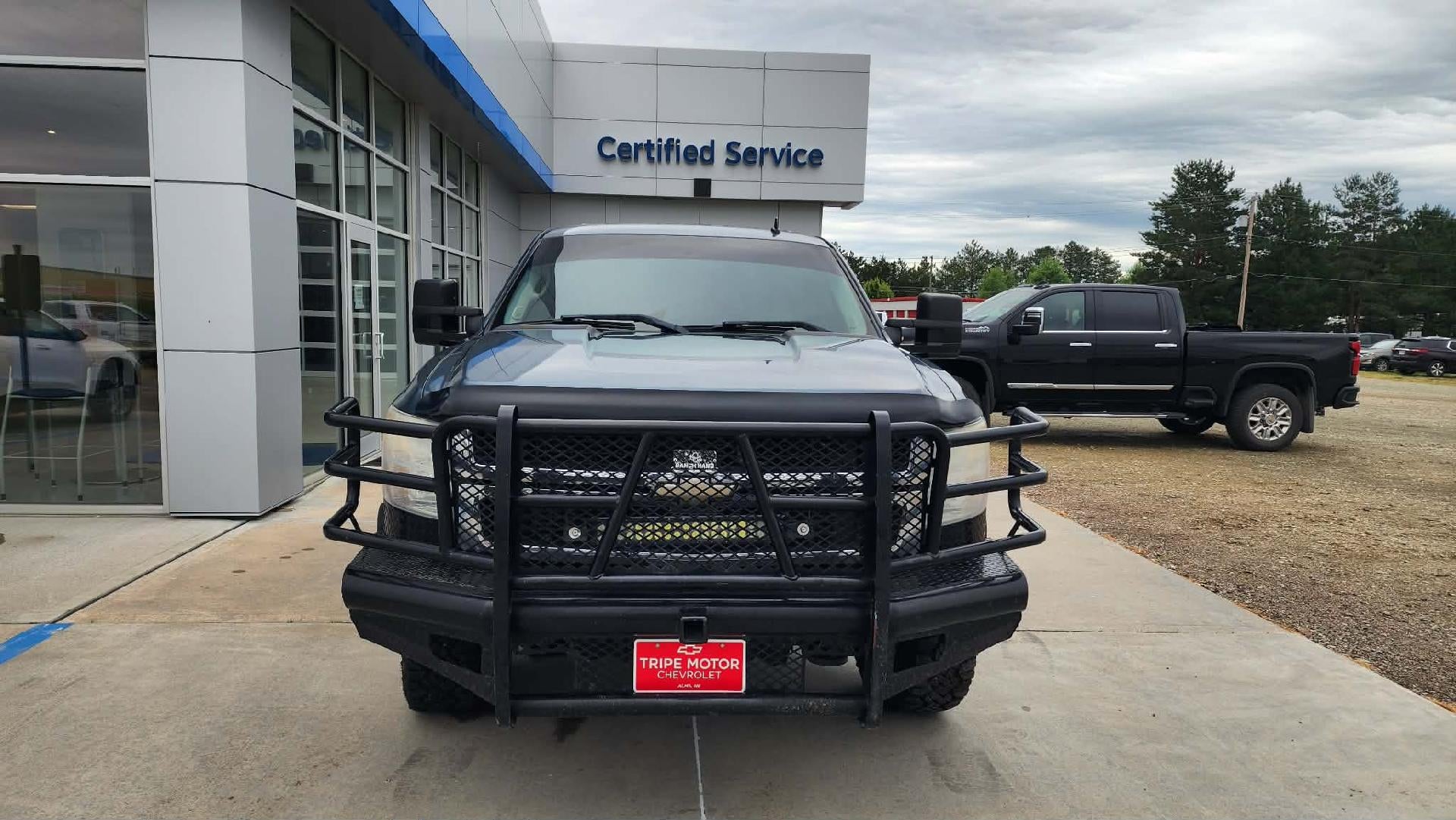2008 Chevrolet Silverado 2500 HD — side profile view