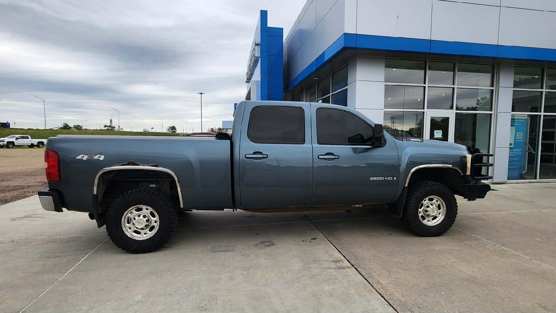2008 Chevrolet Silverado 2500 HD — interior view